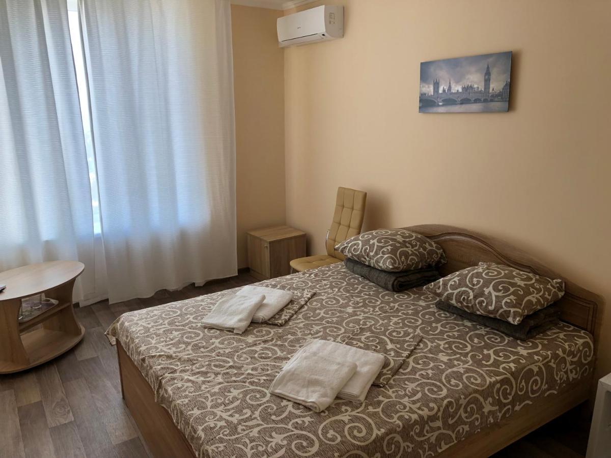 Sportium Hotel Ochakiv Exterior photo